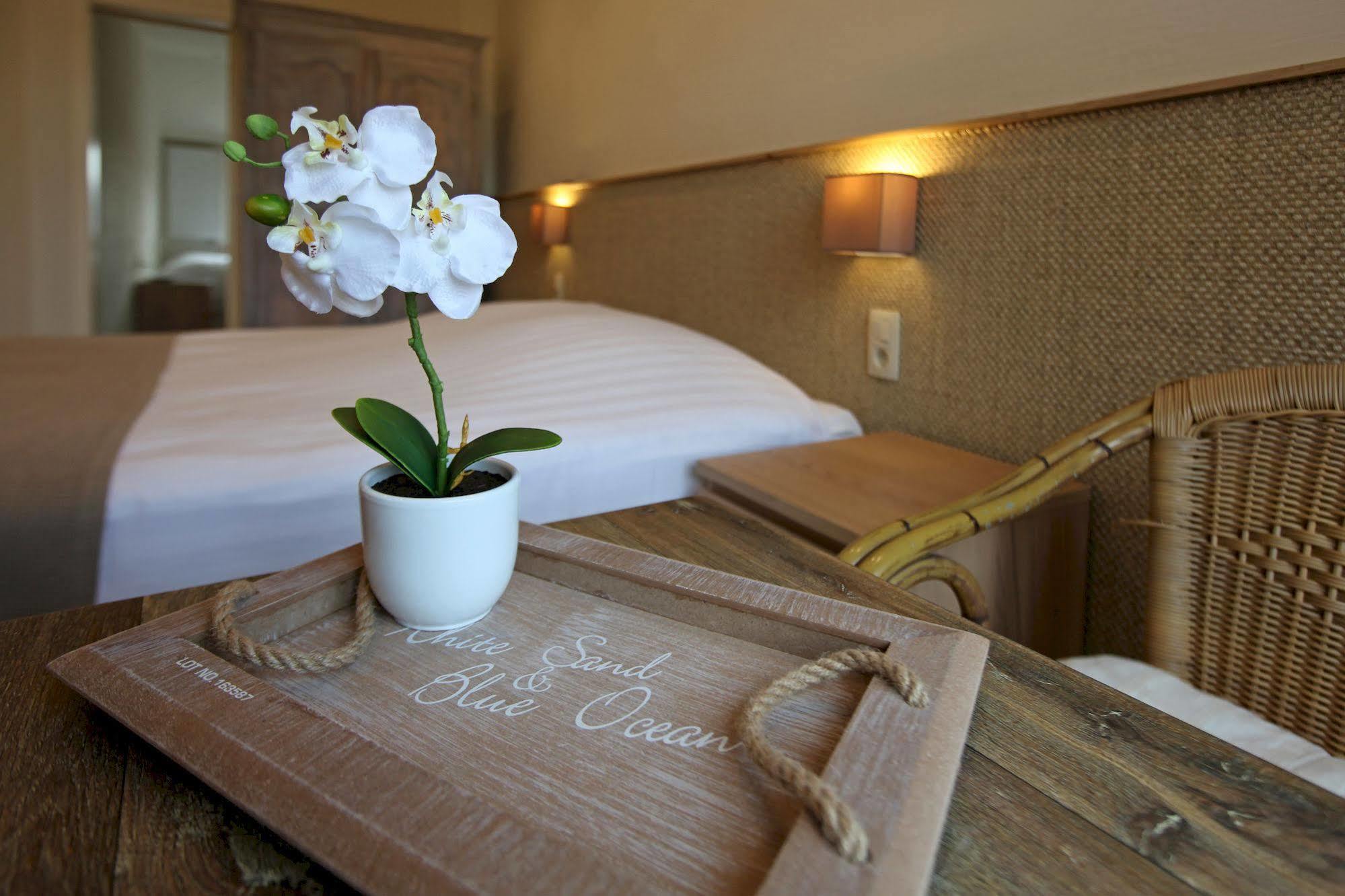 Hotel Cecil De Panne Kültér fotó